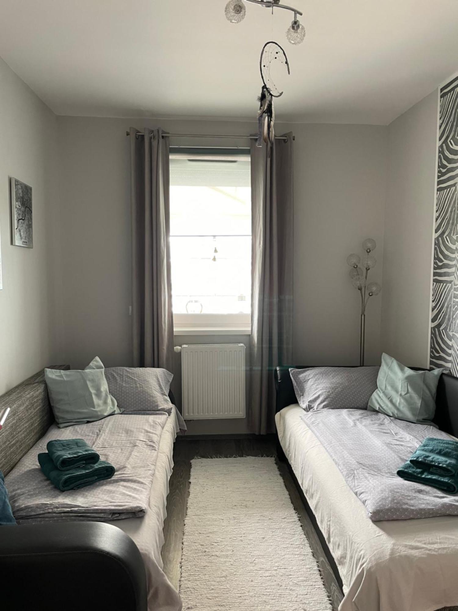 Silver Gray Appartment بالاتوليلّي المظهر الخارجي الصورة